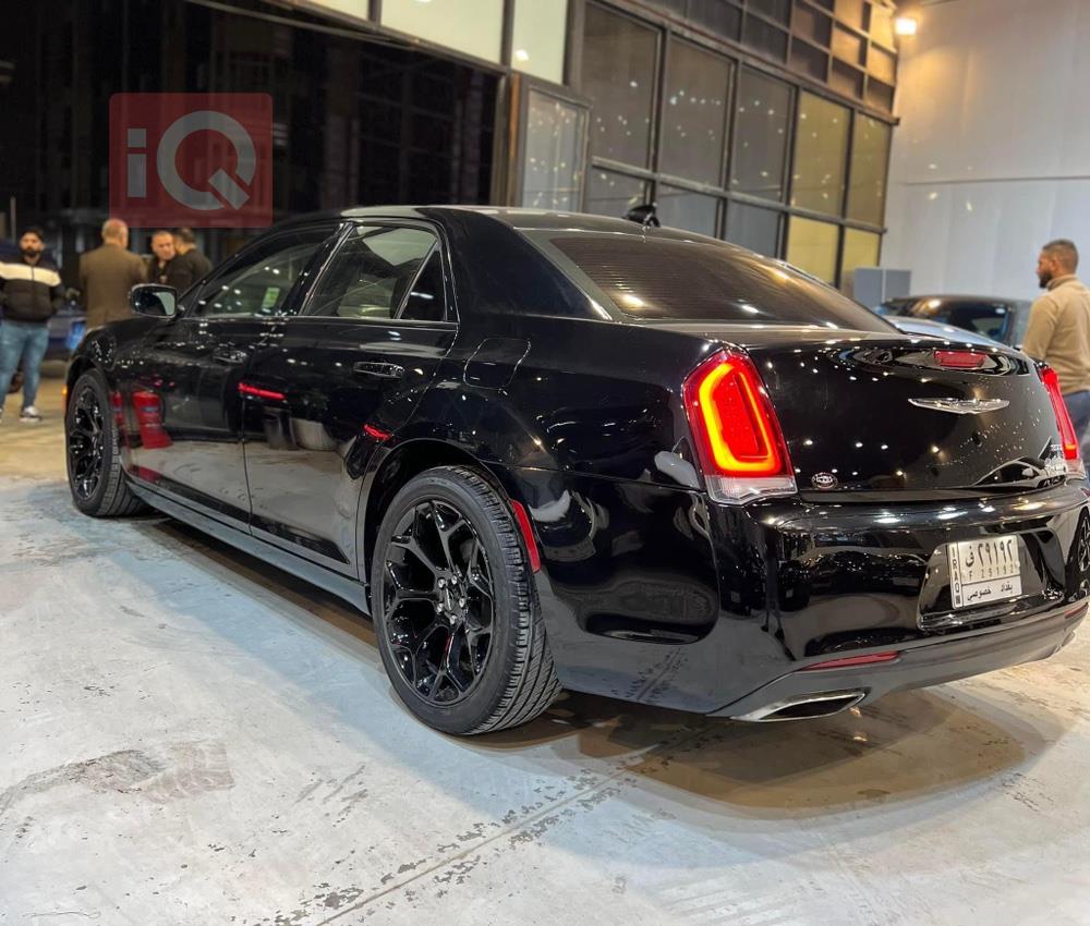 Chrysler 300